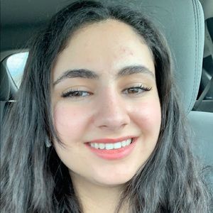 Meet your Posher, Yara